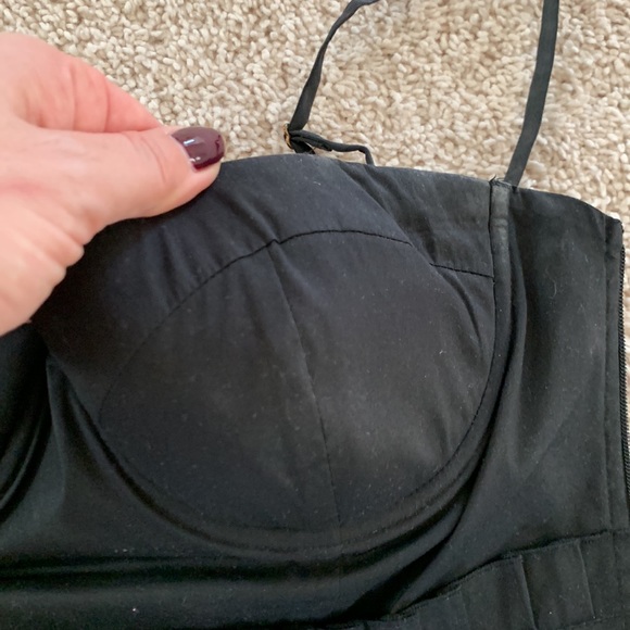 Bustiers - Picture 2 of 6